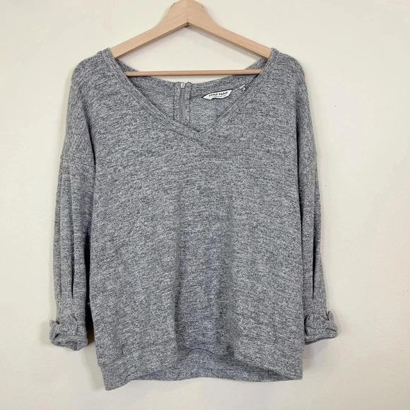 NAF NAF | V-NECK TOP - Picture 1 of 13